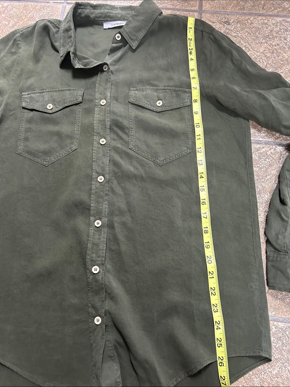 Athleta Women’s Linen Blend Button-Down Shirt in Olive - Picture 9 of 9